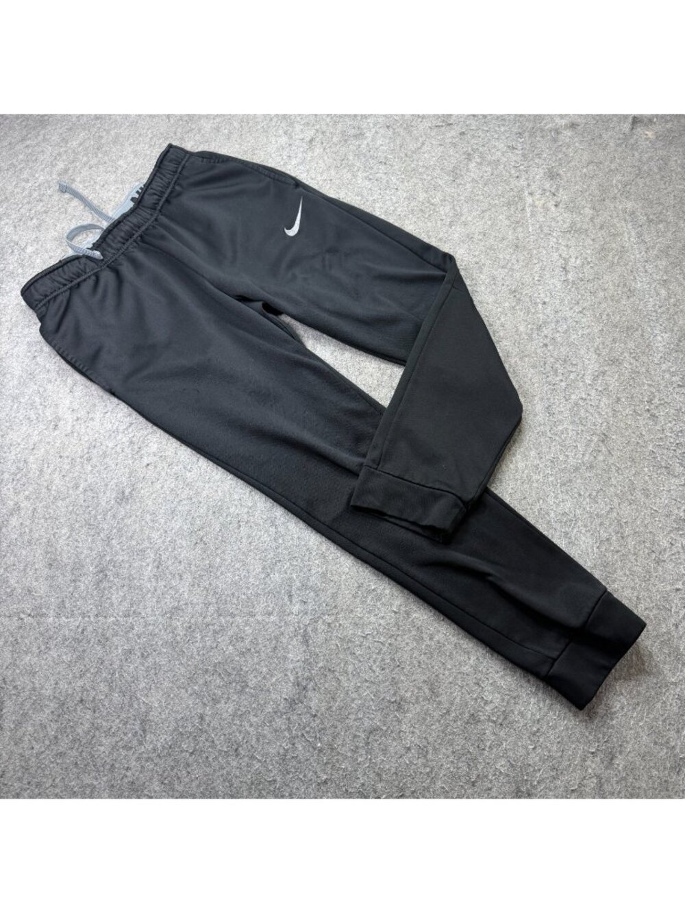 Nike THERMA-FIT Joggers Men M Black 28" Fleece Tapered Sweatpants b192